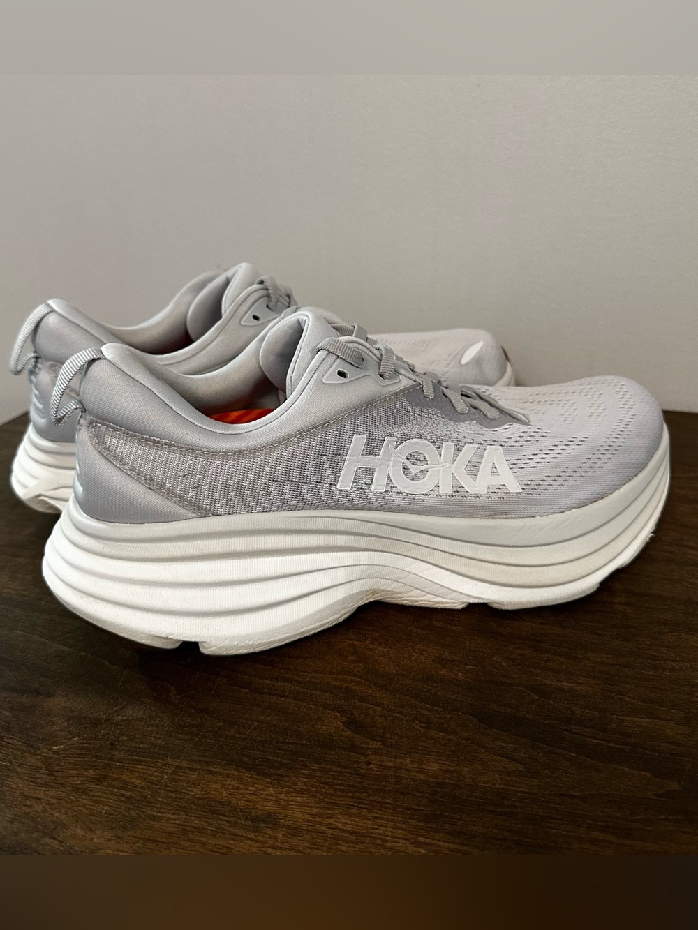Hoka One One Bondi 8 Shark Gray Athletic Running Shoes Sneakers Men's Size 10.5